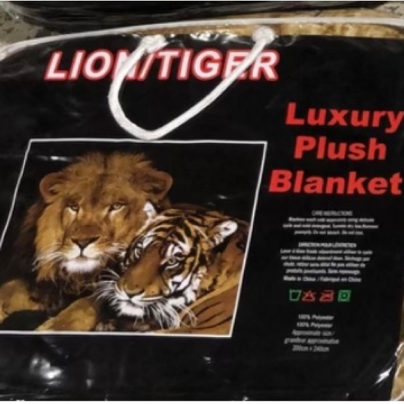 Blankets - Picture 6 of 12